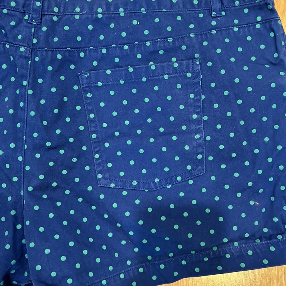 Net Ladies Shorts - Picture 7 of 9